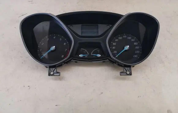 Ford Focus Speedometer (instrument cluster) BM5T10849AN