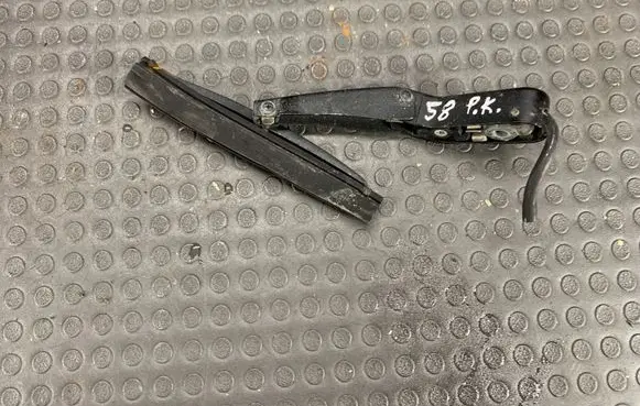 Mercedes-Benz SL R129 Headlight wiper blade 