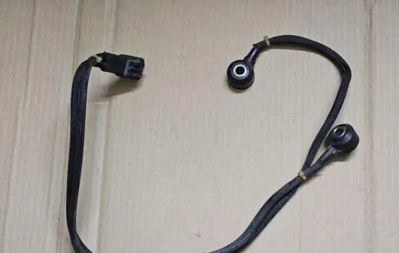 Detonation knock sensor