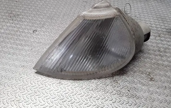 Renault Laguna I Front indicator light 67625930