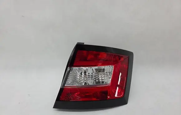 Skoda Fabia Mk3 (NJ) Rear/tail lights 6V6945096