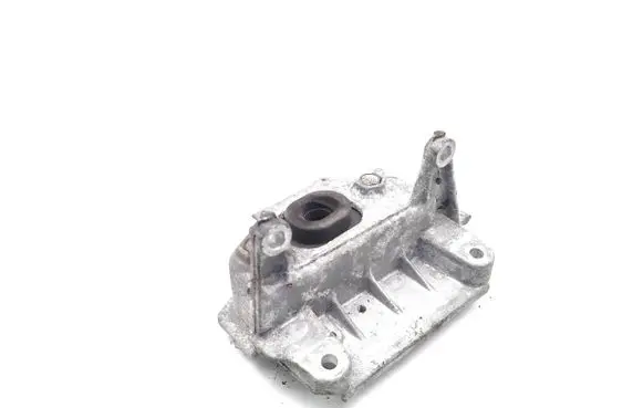 Nissan Juke I F15 Engine mount bracket 11220ED50A
