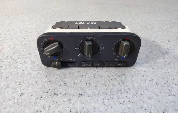 Volvo S70 V70 V70 XC Climate control/heater control trim 
