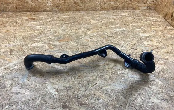 Nissan Juke II F16 Engine coolant pipe/hose 215034996R