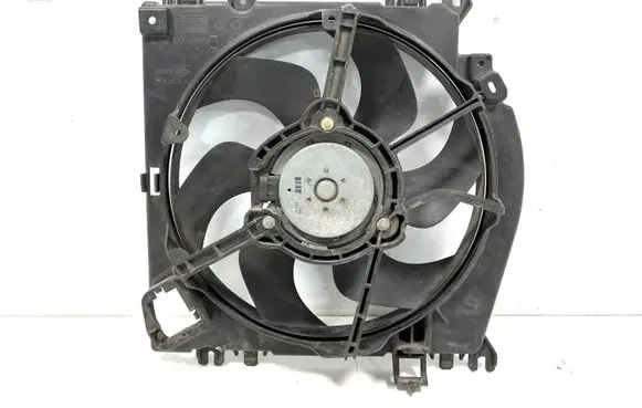 Nissan Micra Radiator cooling fan shroud 8200525991 1831747016F 1831441000