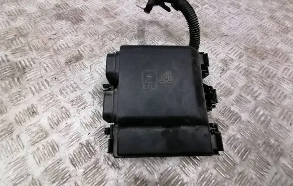 Ford Focus Fuse module JX6T14A094AE A19214A100 A19214A1003