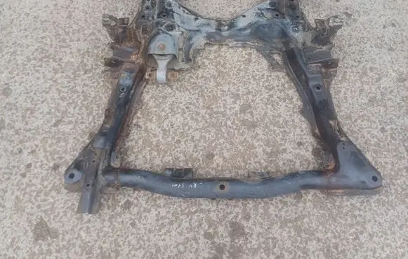 Honda CR-V Front subframe