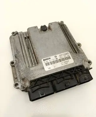 Renault Master III Engine control unit/module 237100899R 237101487R 0281017977
