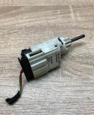 Volkswagen Transporter - Caravelle T5 Brake pedal sensor switch 8E0927189B