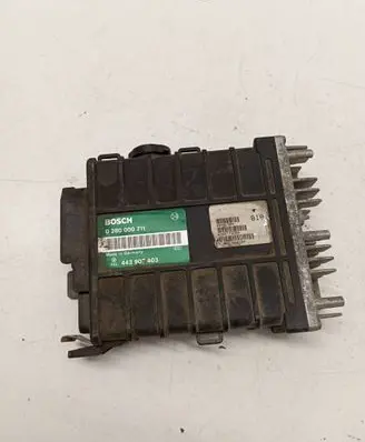 Volkswagen PASSAT B3 Engine control unit/module 443907403 0280000711