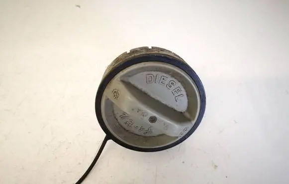 Toyota Corolla Verso E121 Fuel tank filler cap 