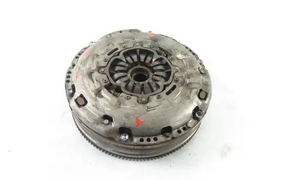 Toyota Avensis T270 Dual mass flywheel 3125005210 3121005150R 134500X021