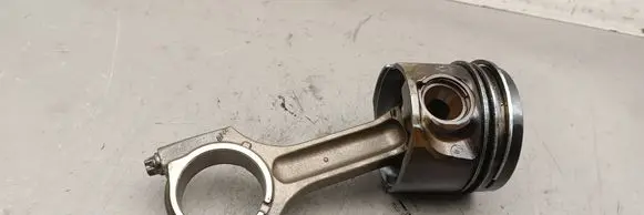 BMW 3 E90 E91 Piston with connecting rod 512x46