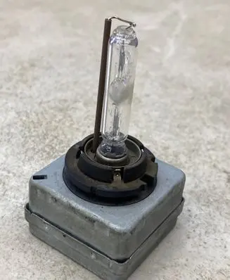 BMW 3 E90 E91 Xenon bulb 66042