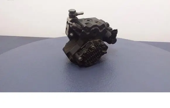 Fuel injection high pressure pump