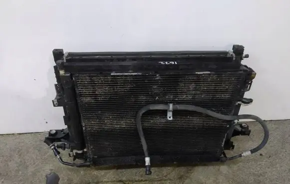 Volvo XC90 Coolant radiator 31369511