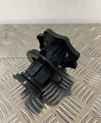 Audi A8 S8 D4 4H Spare wheel bolt 4H0803899