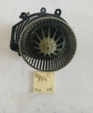 Audi A4 S4 B6 8E 8H Heater fan/blower