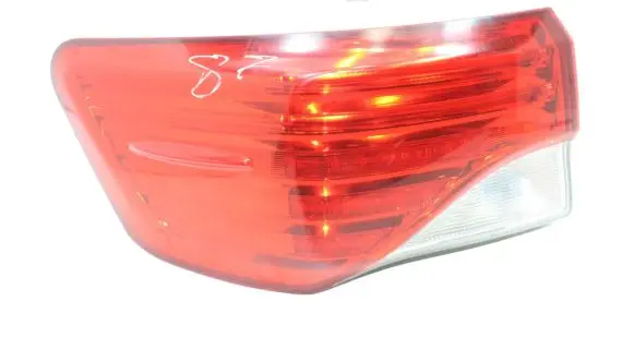 Toyota Avensis T270 Rear/tail lights