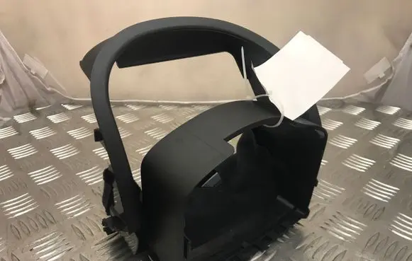 Steering wheel column trim