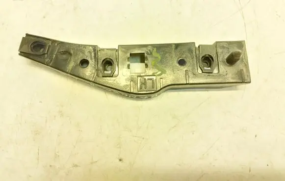 Ford Ranger IV Front bumper mounting bracket
