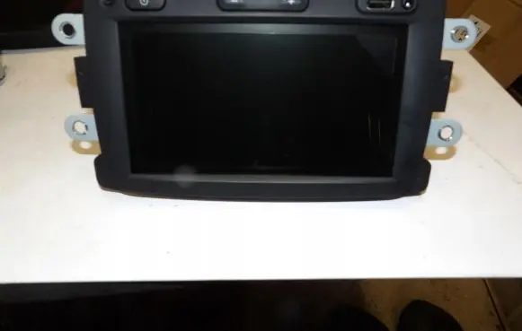 Renault Trafic III (X82) Radio/GPS head unit trim 281158776R