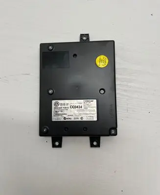 Volkswagen Golf V Bluetooth control unit module 3C0035729G