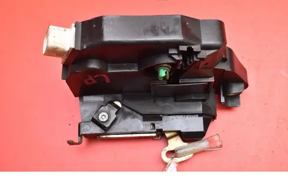 Mini One - Cooper Coupe R56 Front door lock 0556768-03