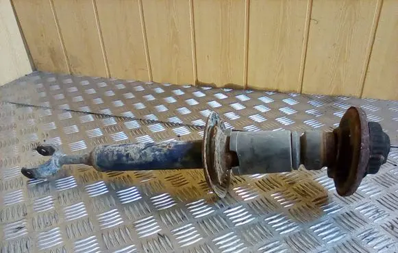 Front shock absorber/damper