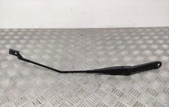 Ford Fiesta Front wiper blade arm 8A6117526BD