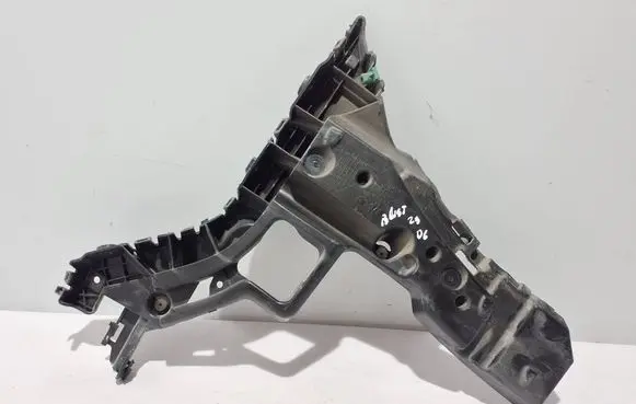 Polestar 2 Rear bumper mounting bracket 31663653