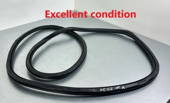 Audi A6 S6 C7 4G Front door rubber seal 4G0831721