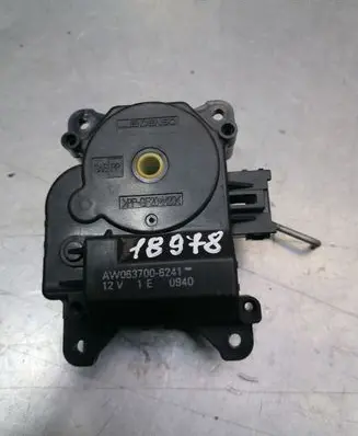 Chrysler Sebring (ST-22 - JR) Air flap motor/actuator AW063700