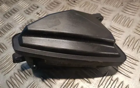 Mercedes-Benz R W251 Intake resonator 6421400087