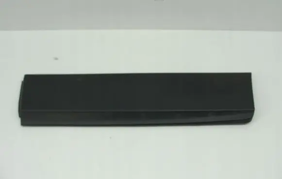 Opel Mokka X Rear door trim (molding) 95157446