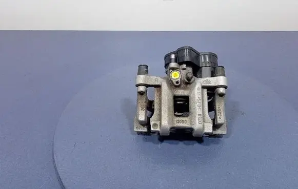 Honda Accord Rear brake caliper 43210-TVAA060-M1