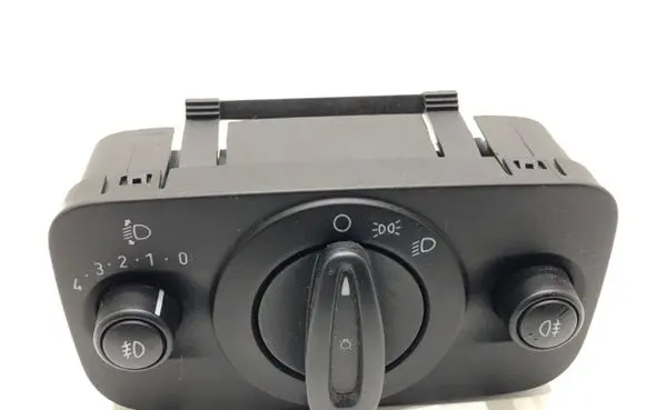Ford Fiesta Other switches/knobs/shifts 8A6T13A824BB