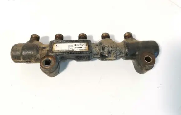 Volvo V50 Fuel main line pipe 9654592680