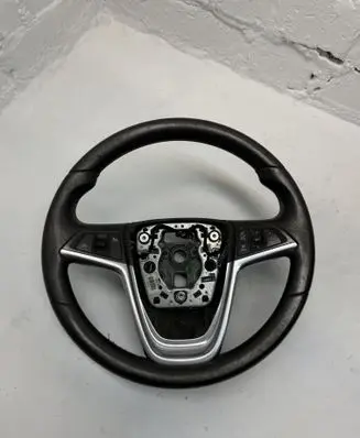 Opel Insignia A Steering wheel 13316548