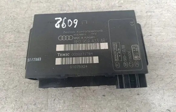Audi A4 S4 B6 8E 8H Comfort/convenience module 8E0959433AR
