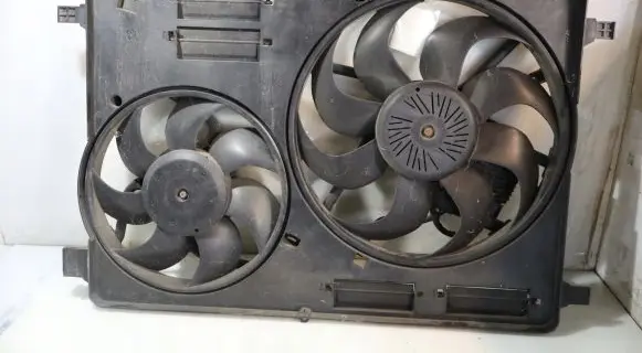 Volvo V60 Air conditioning (A/C) fan (condenser) 