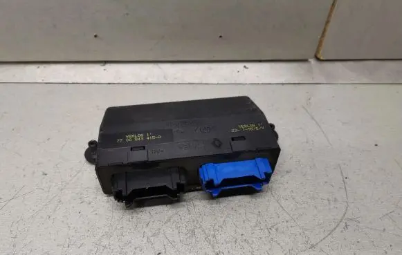 Renault Laguna I Other control units/modules 7700843415A 7700843415