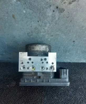 Volkswagen Golf VII ABS Pump 5Q0907379Q