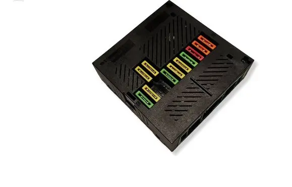 BMW 1 E81 E87 Fuse module 7510638
