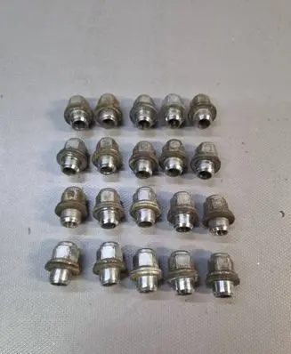 Toyota Auris E180 Nuts/bolts