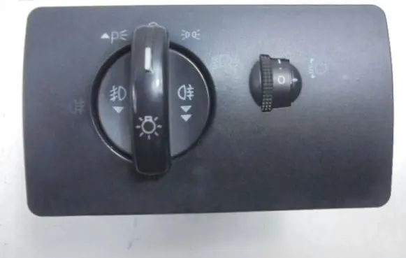 Ford Mondeo Mk III Light switch 1S7T13A024BB
