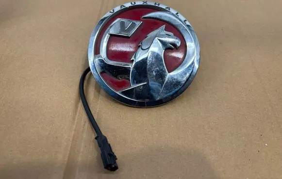 Opel Adam Manufacturer badge logo/emblem 13374186