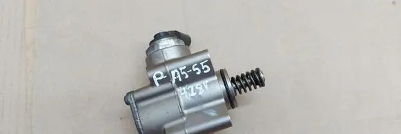 Audi S5 Fuel injection high pressure pump 079127026FAudi