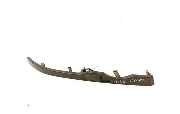 BMW 3 E46 Under headlight/headlamp trim 8231044 51138231044