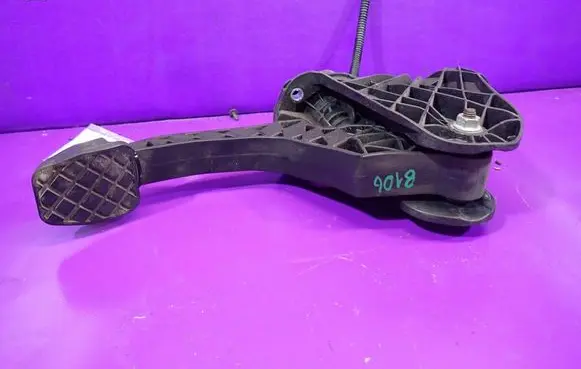 Seat Leon (1P) Clutch pedal 